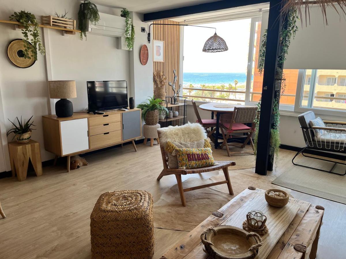 L'Appart-Rosas Boheme Chic, Au Bord De La Mer Esterno foto